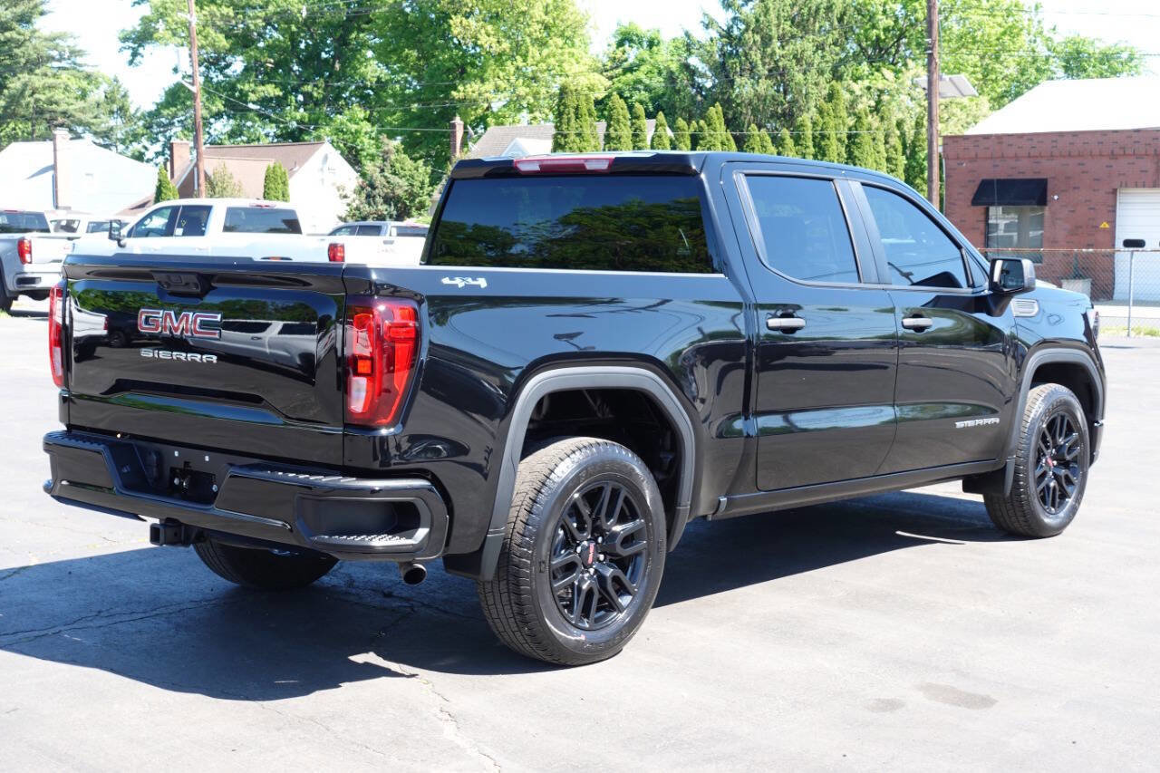 Used 2023 GMC Sierra 1500 Pro w/ Graphite Edition AWD/4WD image 4