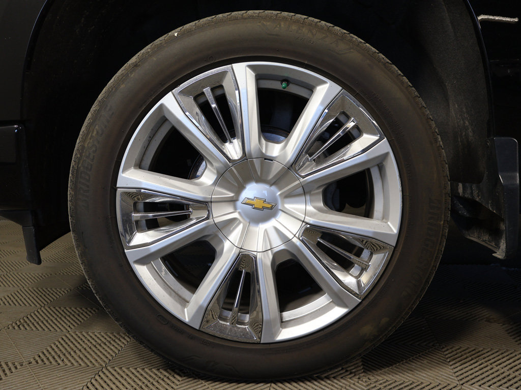 Used 2024 Chevrolet Silverado 1500 High Country w/ High Country Premium Package AWD/4WD image 22