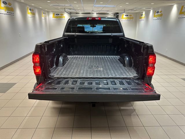 Used 2017 Chevrolet Silverado 1500 LT w/ All Star Edition AWD/4WD image 17