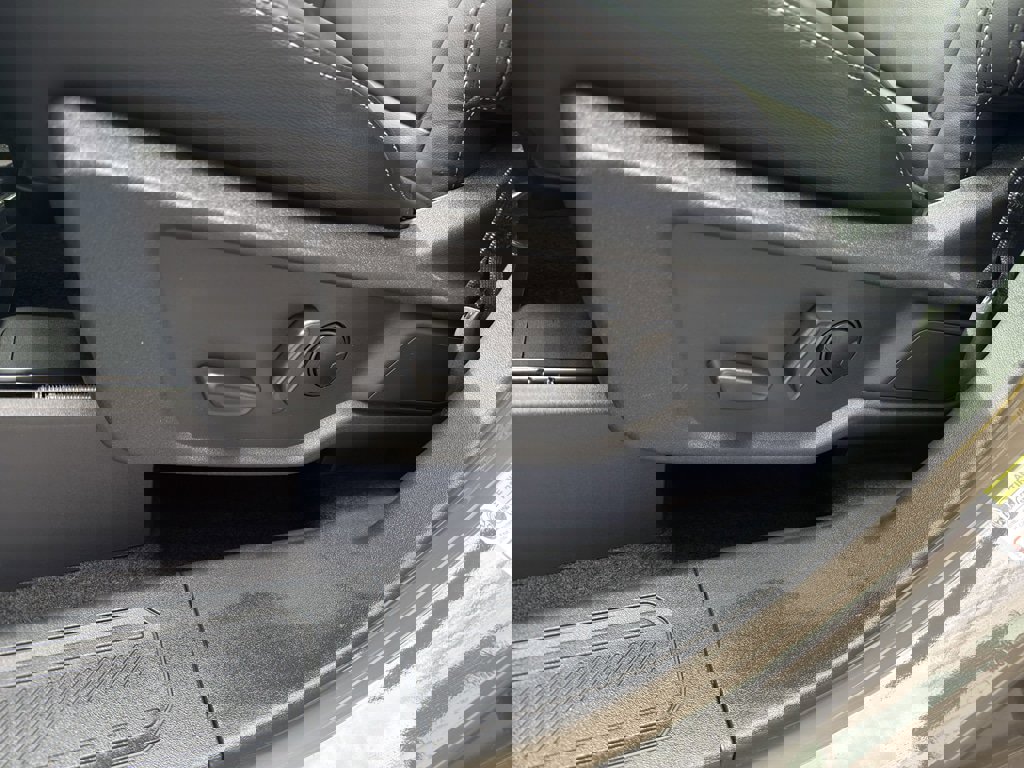 New 2026 Ford Bronco Outer Banks image 23