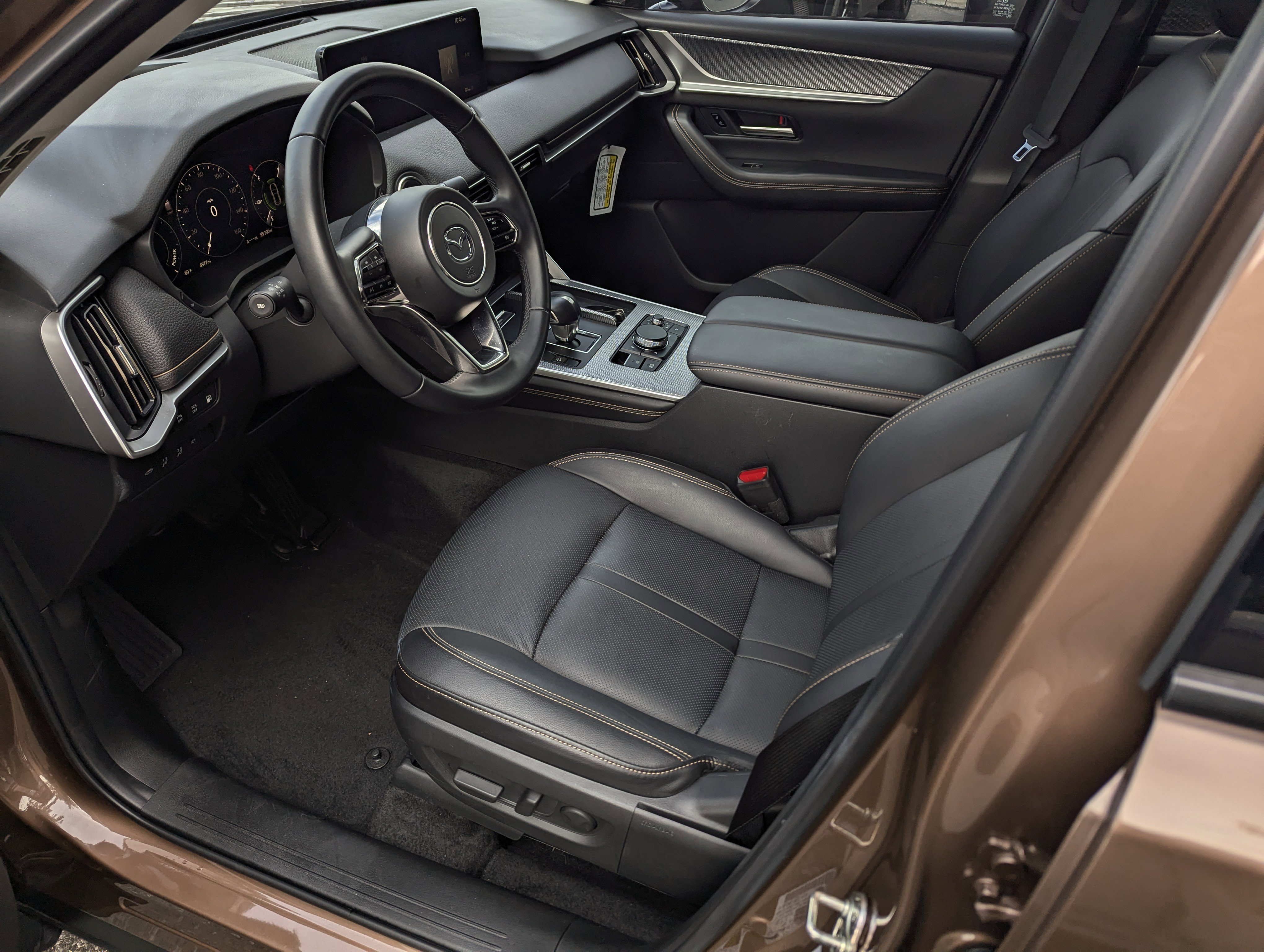 Certified 2025 MAZDA CX-70 Plug-In Hybrid w/ Premium Pkg image 10