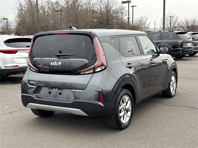 Used 2023 Kia Soul LX w/ LX Technology Package video 2