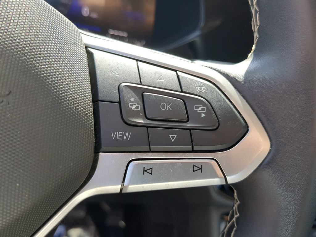 Certified 2024 Volkswagen Taos S FWD image 26