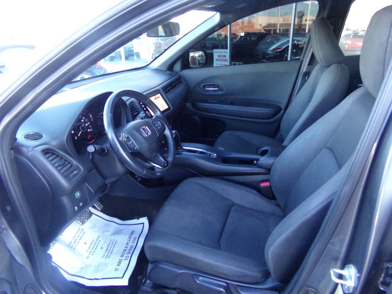 Used 2022 Honda HR-V Sport image 8