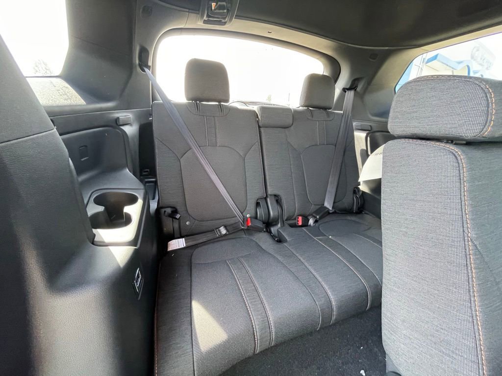 New 2026 Honda Pilot Sport image 15
