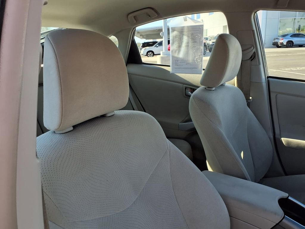 Used 2014 Toyota Prius Three image 20