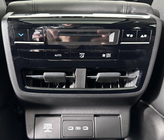 New 2026 Acura MDX SH-AWD image 22