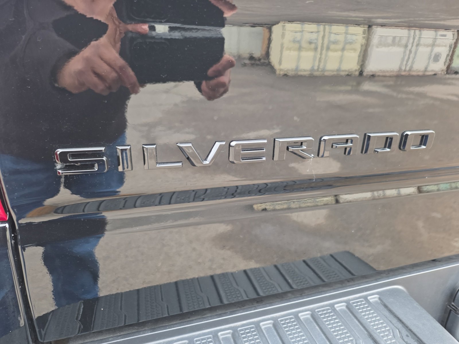 Used 2025 Chevrolet Silverado 1500 Custom Trail Boss w/ Midnight Edition image 26