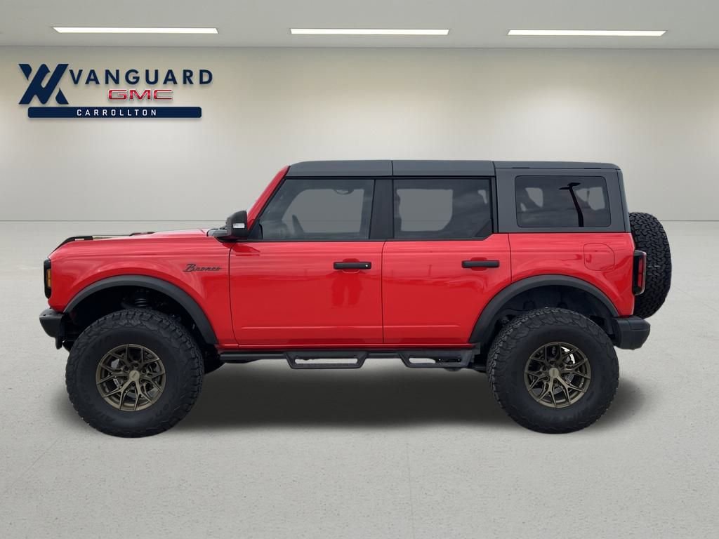 Used 2024 Ford Bronco Badlands image 2