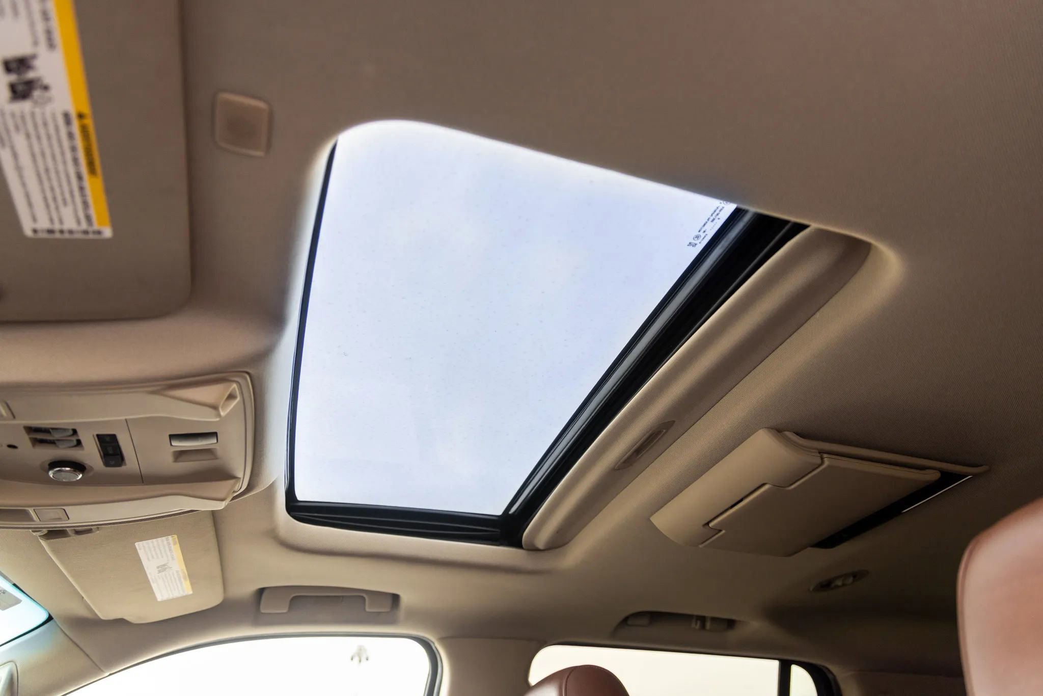 Used 2019 Cadillac Escalade Premium Luxury image 32