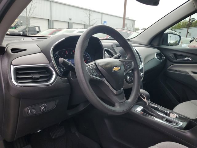 Used 2023 Chevrolet Equinox LS w/ LS Convenience Package image 18