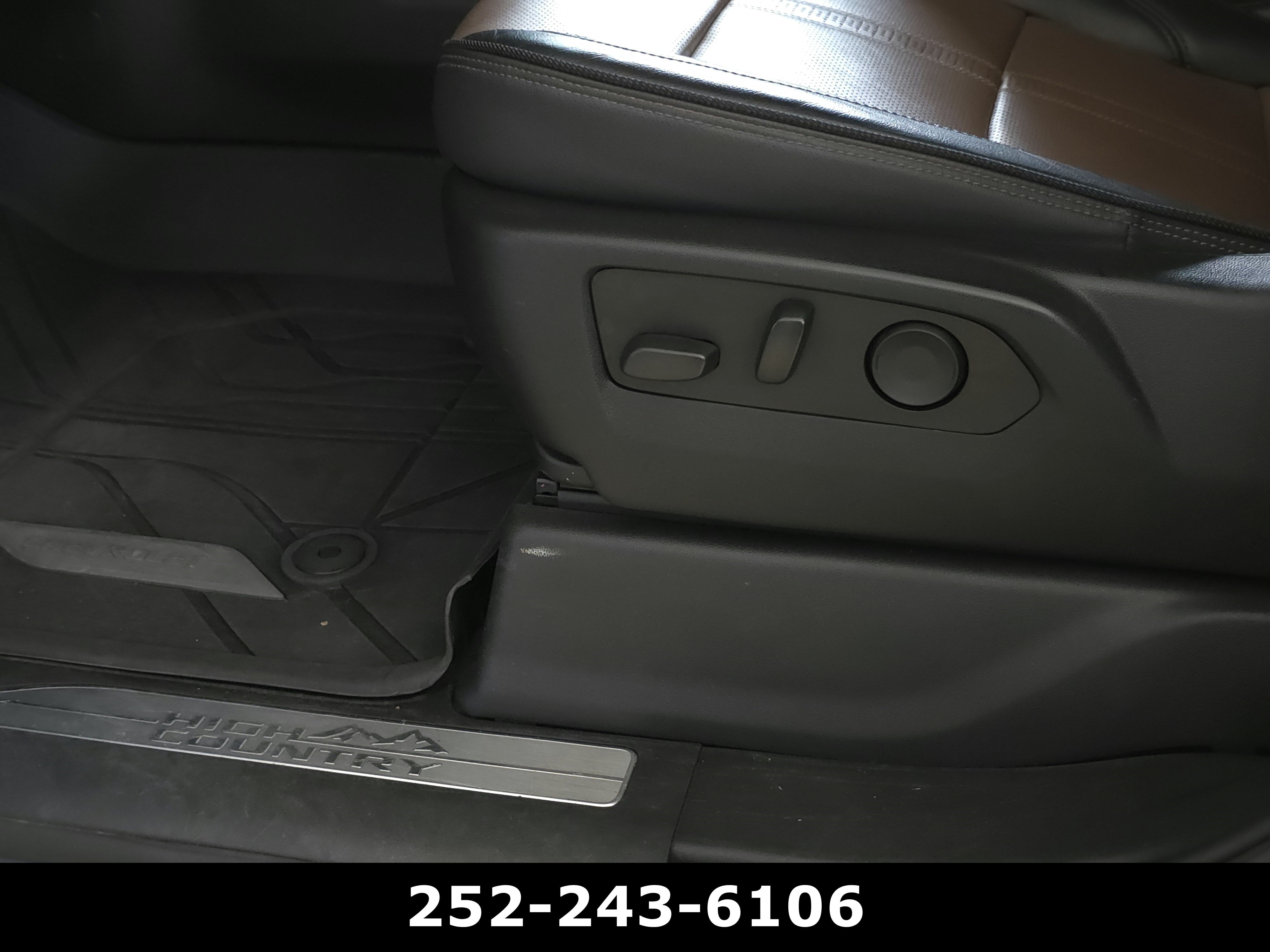 Used 2024 Chevrolet Silverado 2500 High Country w/ Technology Package AWD/4WD image 11
