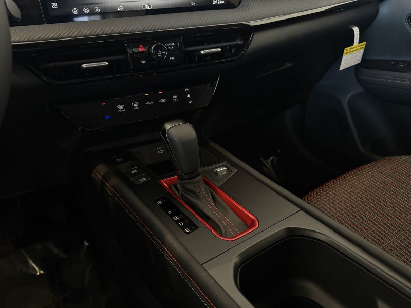 New 2026 Nissan Kicks SR FWD image 32