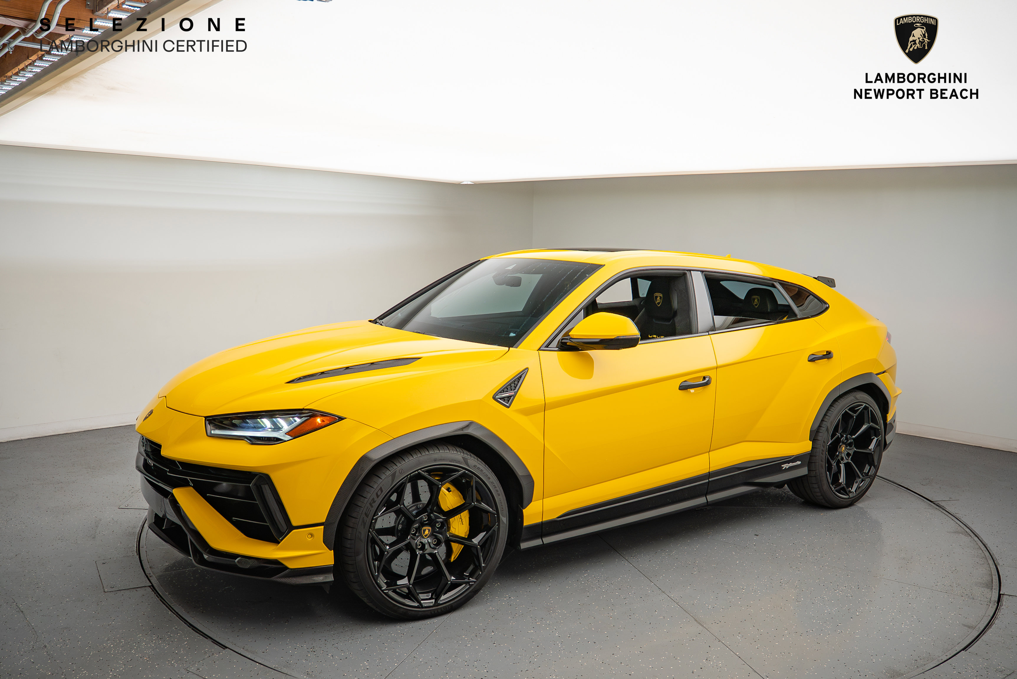 Used 2024 Lamborghini Urus Performante image 13