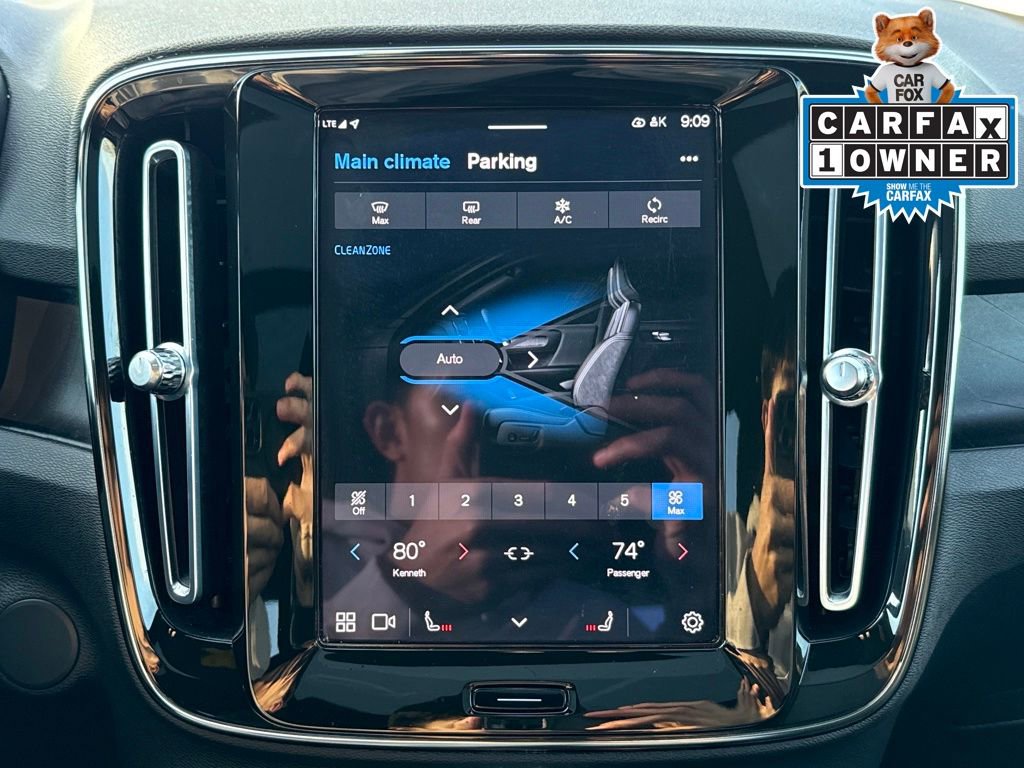 Used 2023 Volvo XC40 Recharge Plus image 20