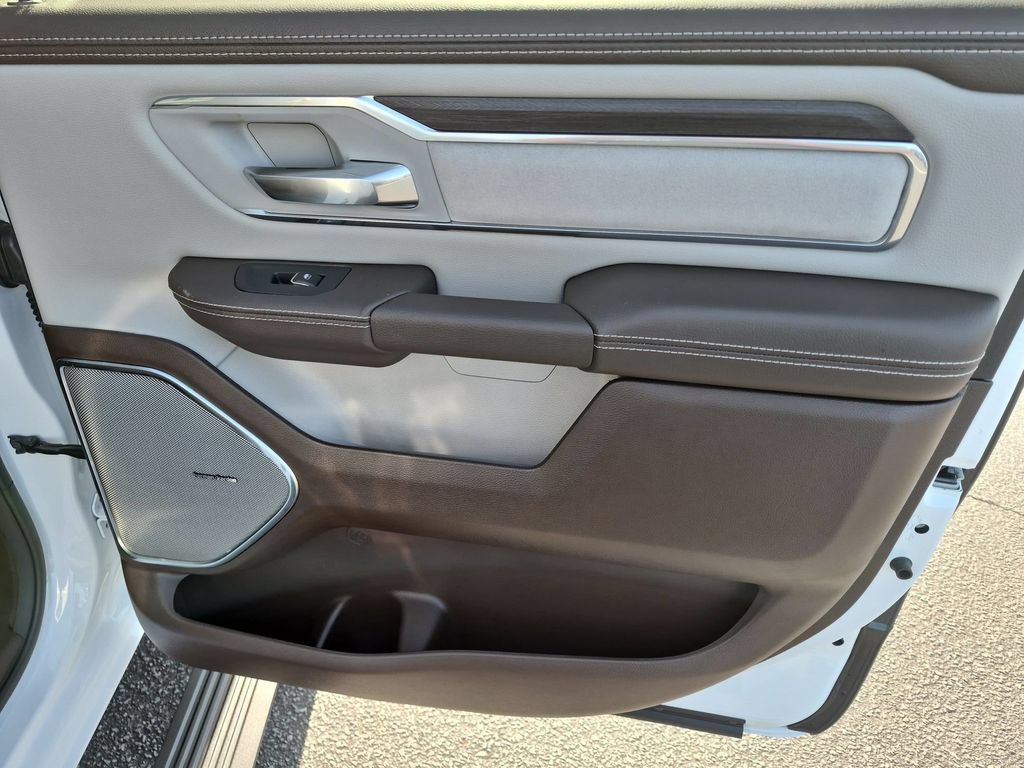 New 2027 RAM 1500 Laramie w/ Laramie Preferred Package AWD/4WD image 29