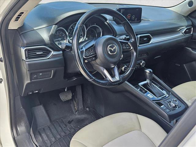 Used 2017 MAZDA CX-5 Touring w/ Preferred Equipment Package image 9