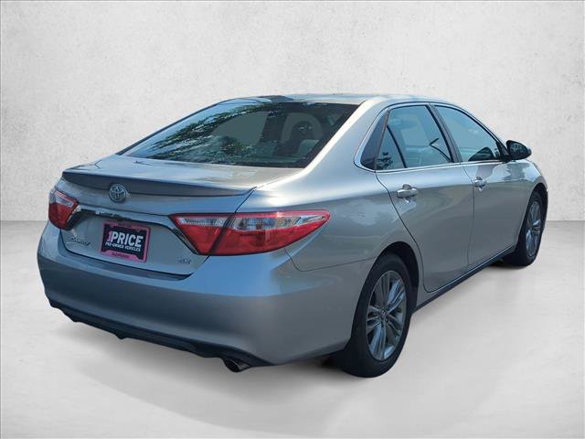 Used 2016 Toyota Camry SE FWD image 5