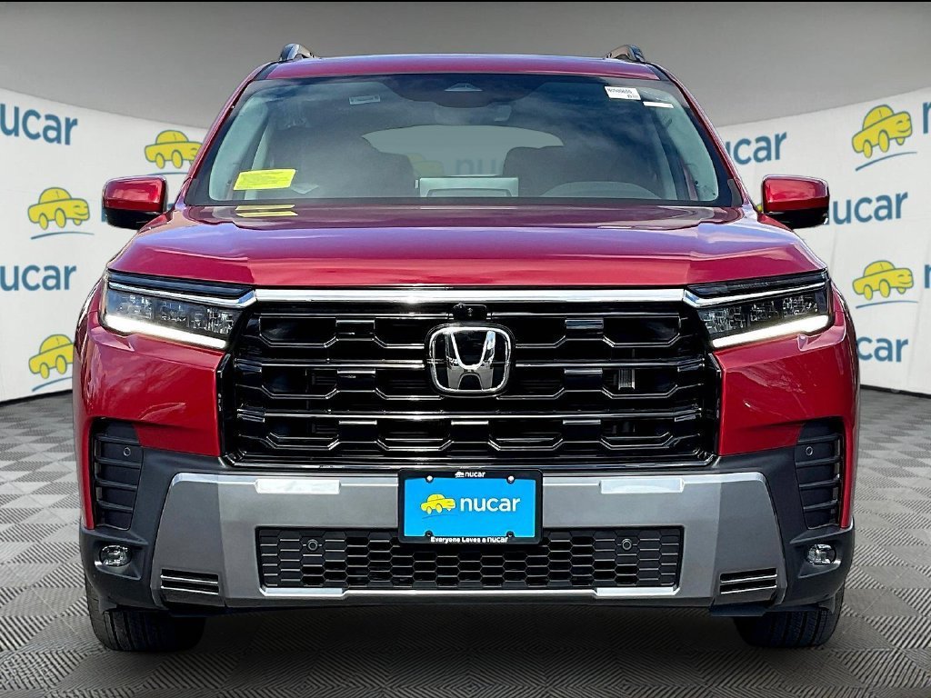 New 2026 Honda Pilot Touring image 2
