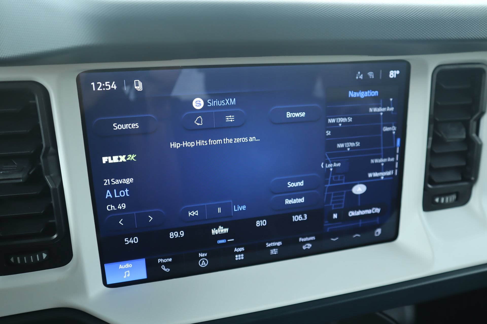 New 2026 Ford Bronco Heritage Edition AWD/4WD image 5