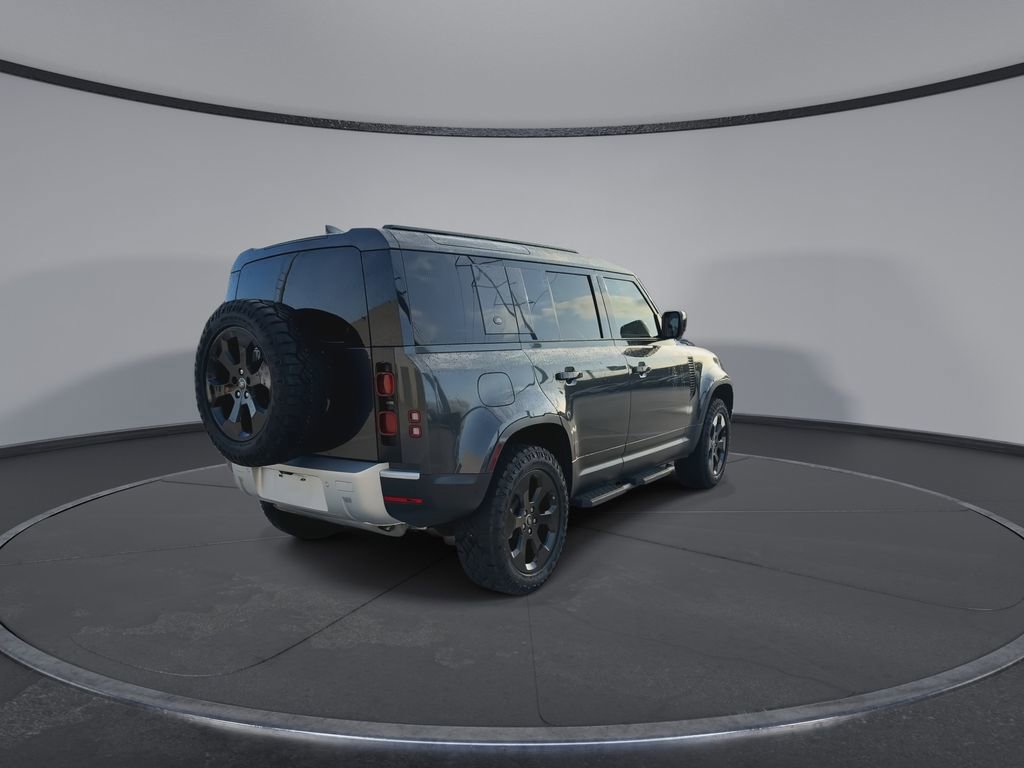 Used 2024 Land Rover Defender 110 S AWD/4WD image 8