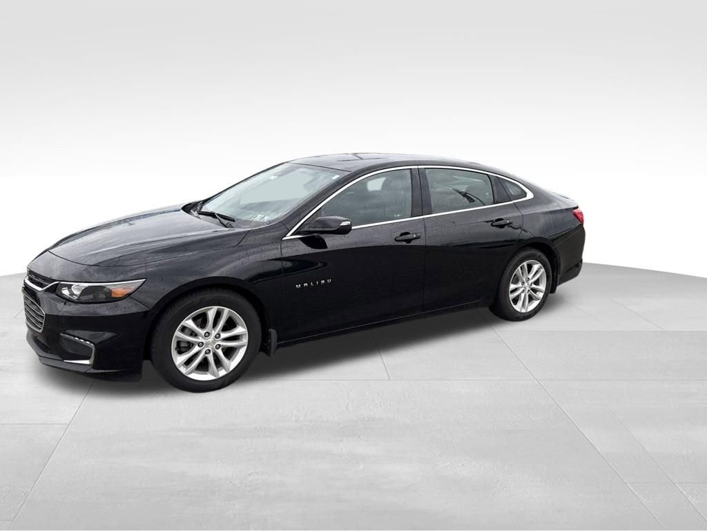 Used 2018 Chevrolet Malibu Hybrid w/ Driver Confidence Package FWD image 2