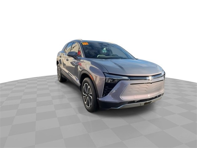 Certified 2025 Chevrolet Blazer EV LT w/ Super Cruise Package image 2