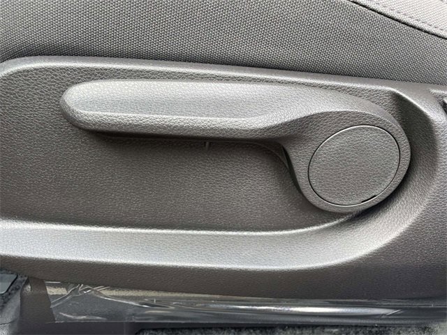 New 2026 Kia Carnival LX image 26