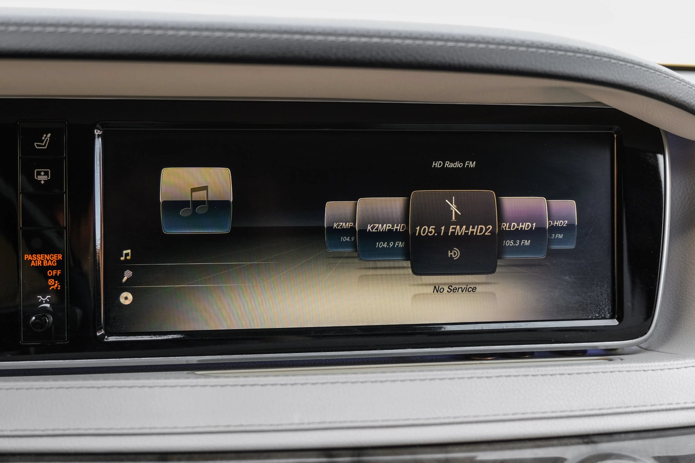 Used 2015 Mercedes-Benz S 550 Sedan image 29