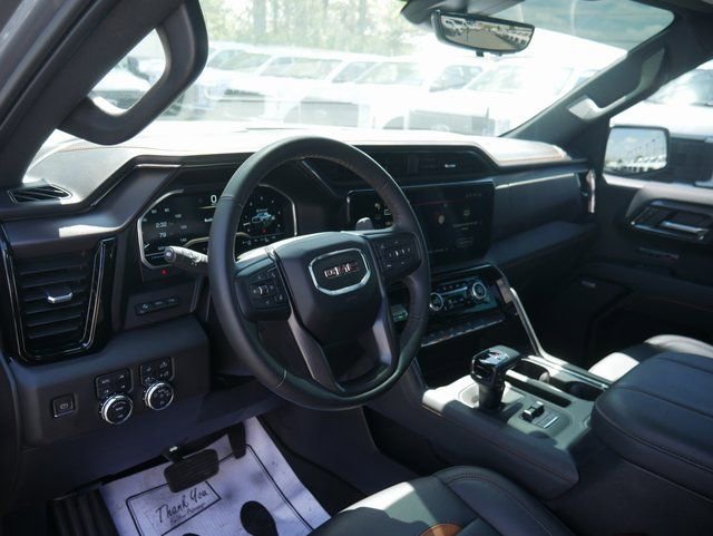 Used 2023 GMC Sierra 1500 AT4 w/ Technology Package AWD/4WD image 17