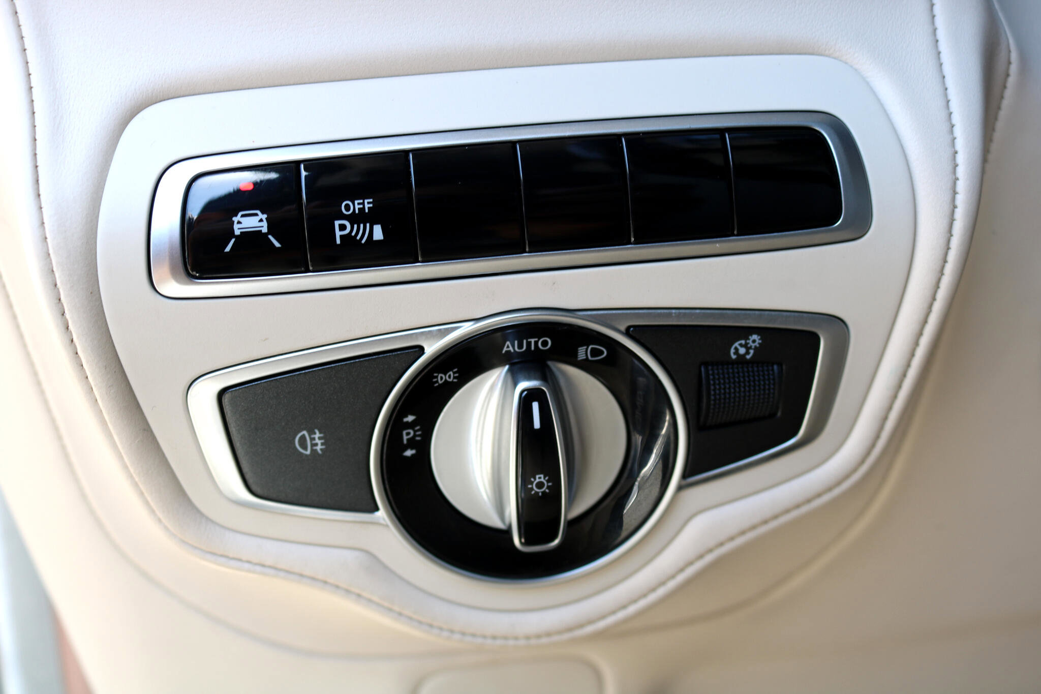 Used 2021 Mercedes-Benz G 63 AMG AMG G 63 4MATIC SUV image 24