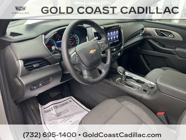 Used 2023 Chevrolet Traverse LT w/ Rear Camera Mirror Package image 18
