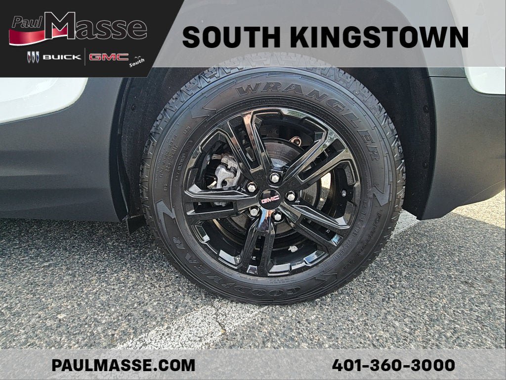 Certified 2024 GMC Terrain AT4 w/ Infotainment Package II AWD/4WD image 9