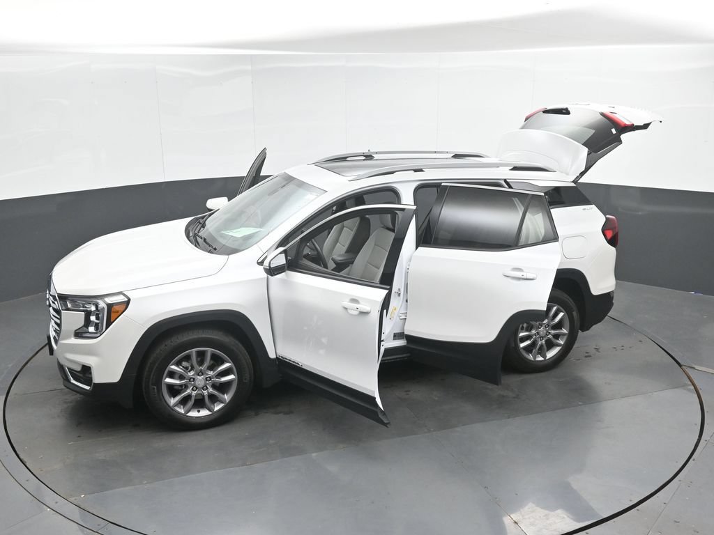 Used 2024 GMC Terrain SLT w/ Infotainment Package II AWD/4WD image 50