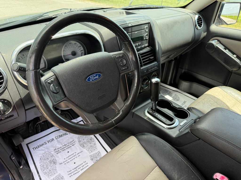 Used 2008 Ford Explorer Sport Trac Limited RWD image 9