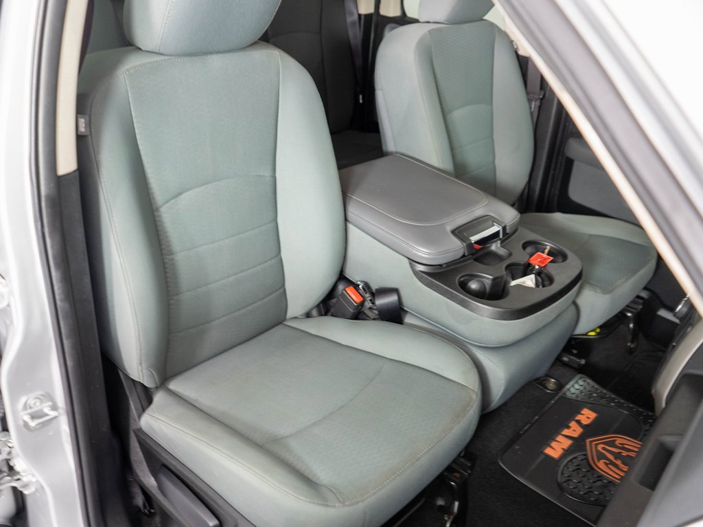 Used 2017 RAM 1500 Classic SLT image 7