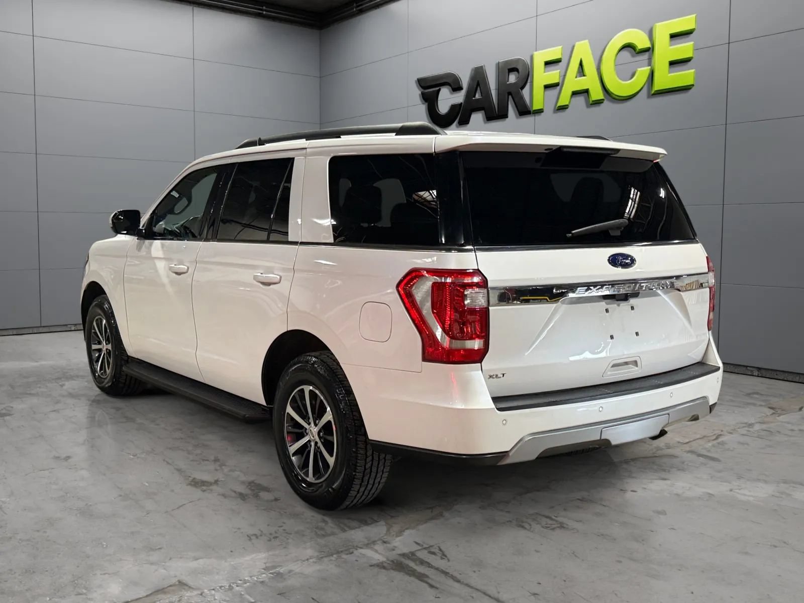 Used 2018 Ford Expedition XLT AWD/4WD image 8