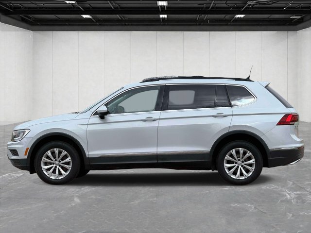Used 2018 Volkswagen Tiguan SE AWD/4WD image 2