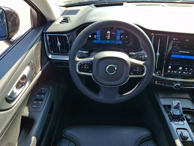 Certified 2024 Volvo V60 B5 Cross Country Ultimate w/ Protection Package Premier AWD/4WD image 12