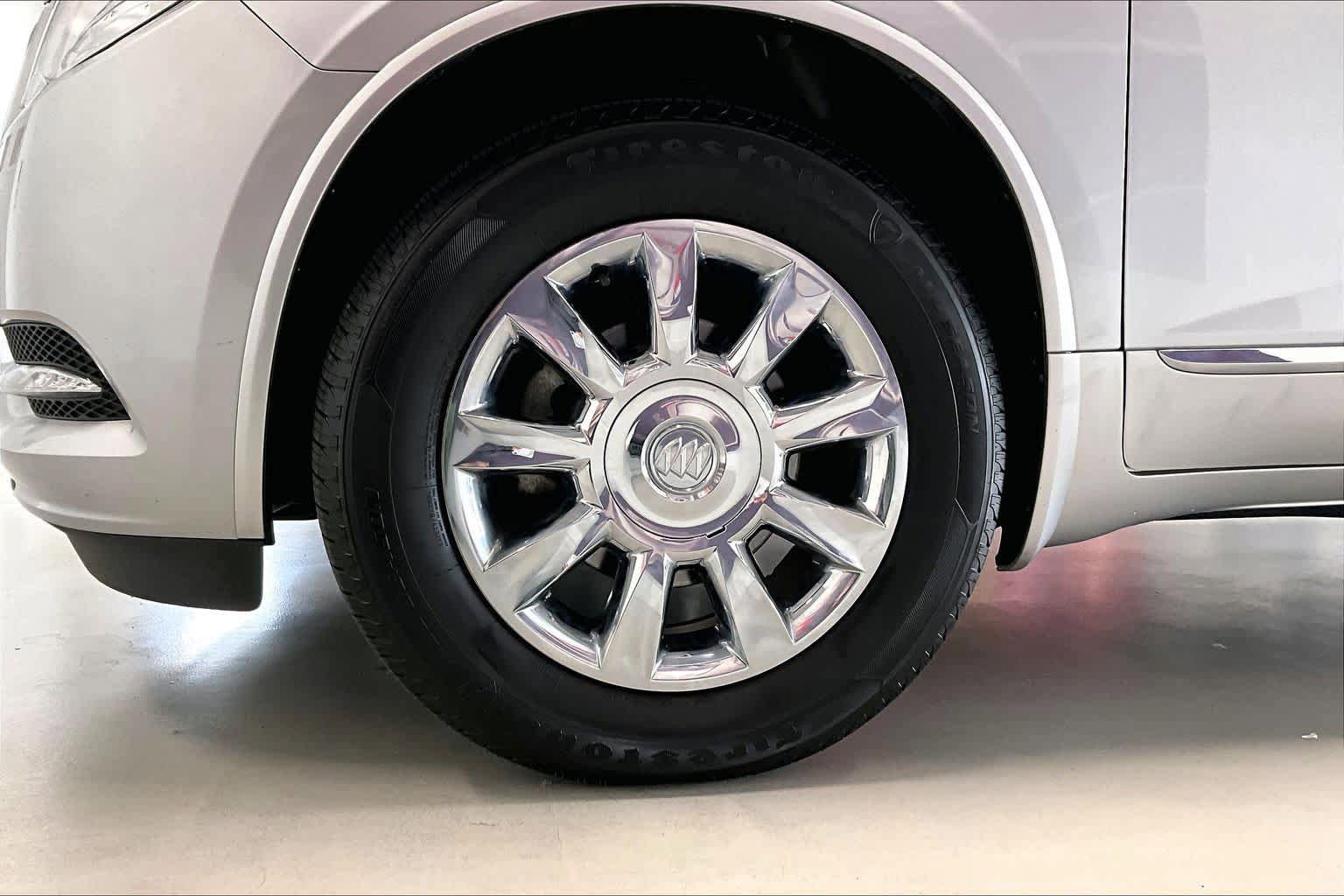 Used 2015 Buick Enclave Leather FWD image 7