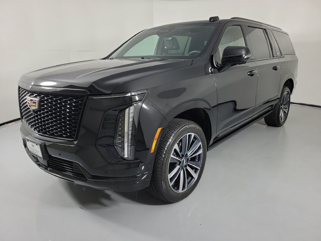 Used 2025 Cadillac Escalade ESV Sport AWD/4WD image 3