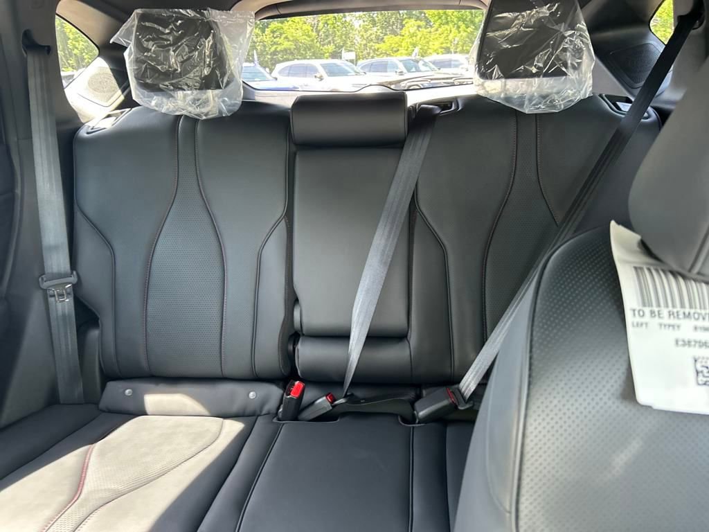 New 2025 Acura RDX SH-AWD image 16