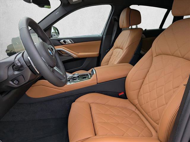 New 2026 BMW X6 xDrive40i w/ Executive Package image 4