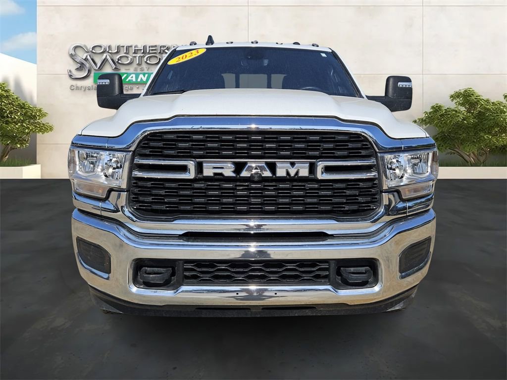 Used 2024 RAM 3500 Tradesman w/ Towing Technology Group AWD/4WD image 8