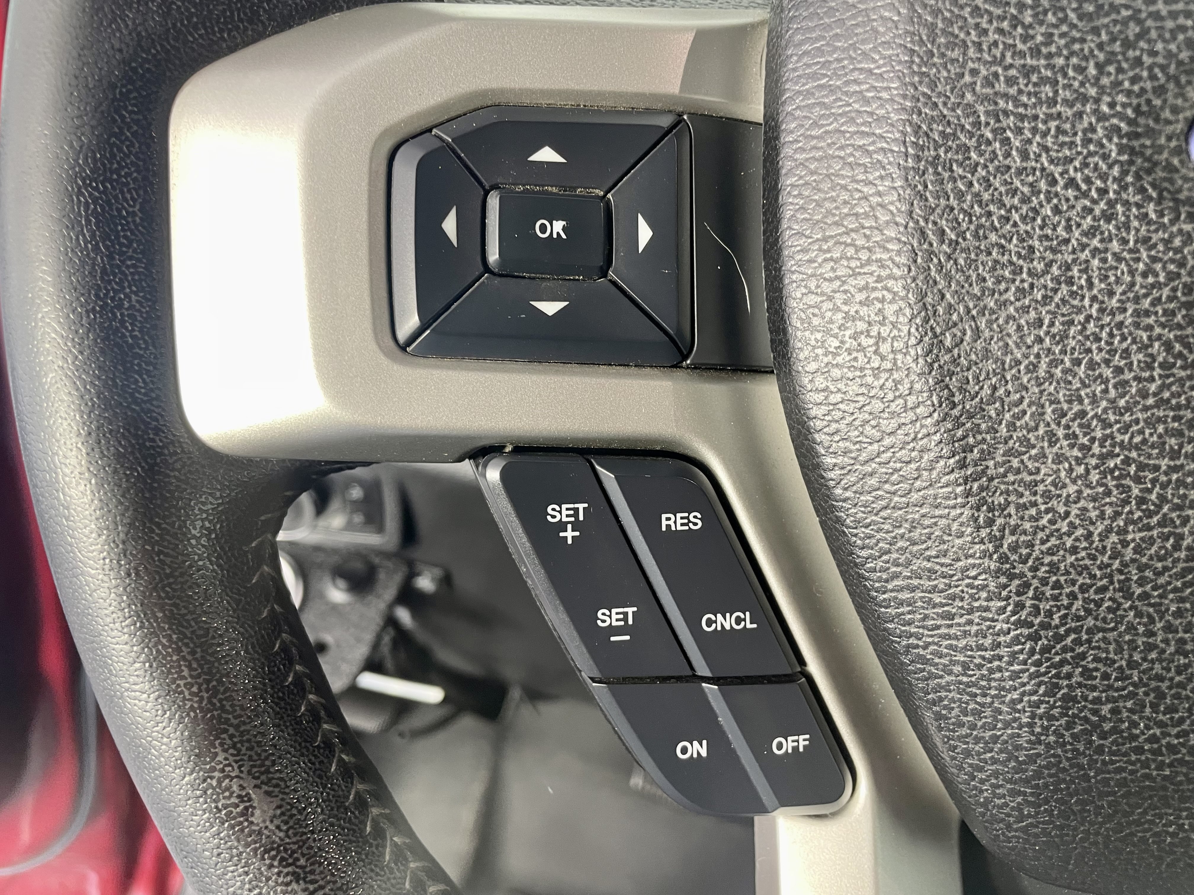 Used 2017 Ford F250 Lariat w/ Lariat Ultimate Package AWD/4WD image 14