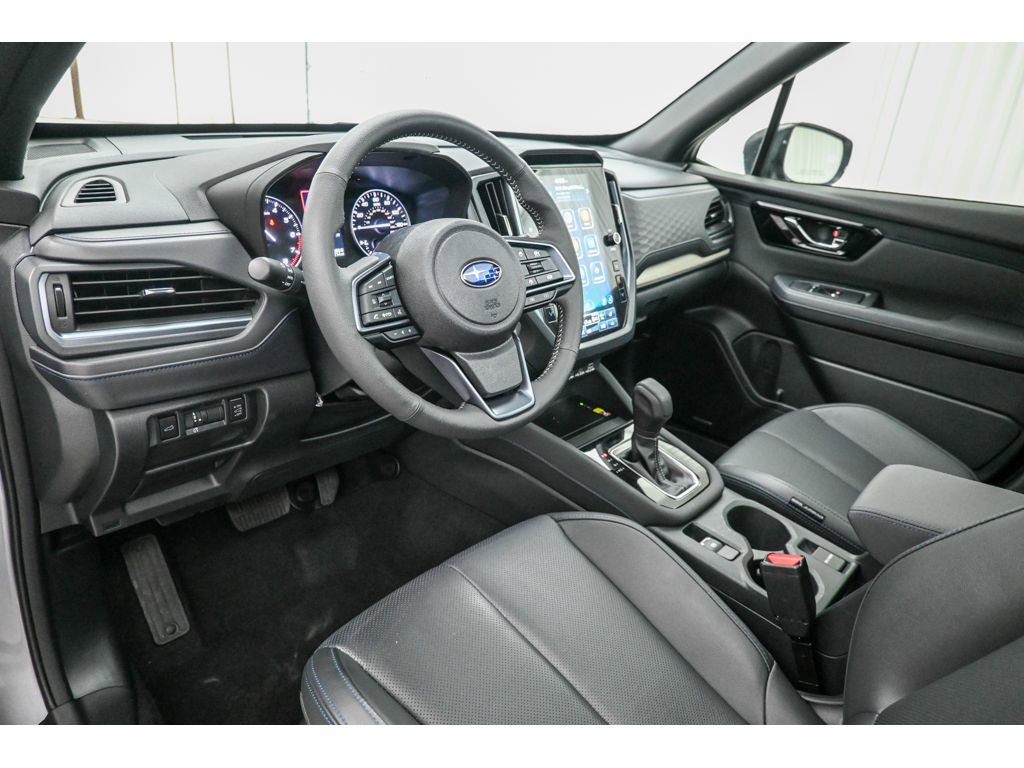 Used 2025 Subaru Forester Limited image 16