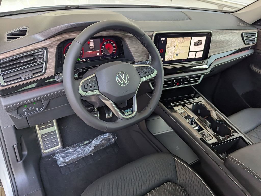 New 2026 Volkswagen Atlas SEL Premium R-Line image 9