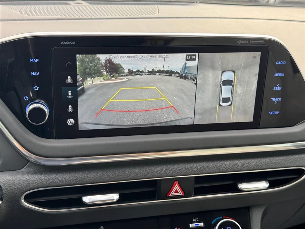 Used 2023 Hyundai Sonata Limited w/ Preferred Accessory Package FWD image 25