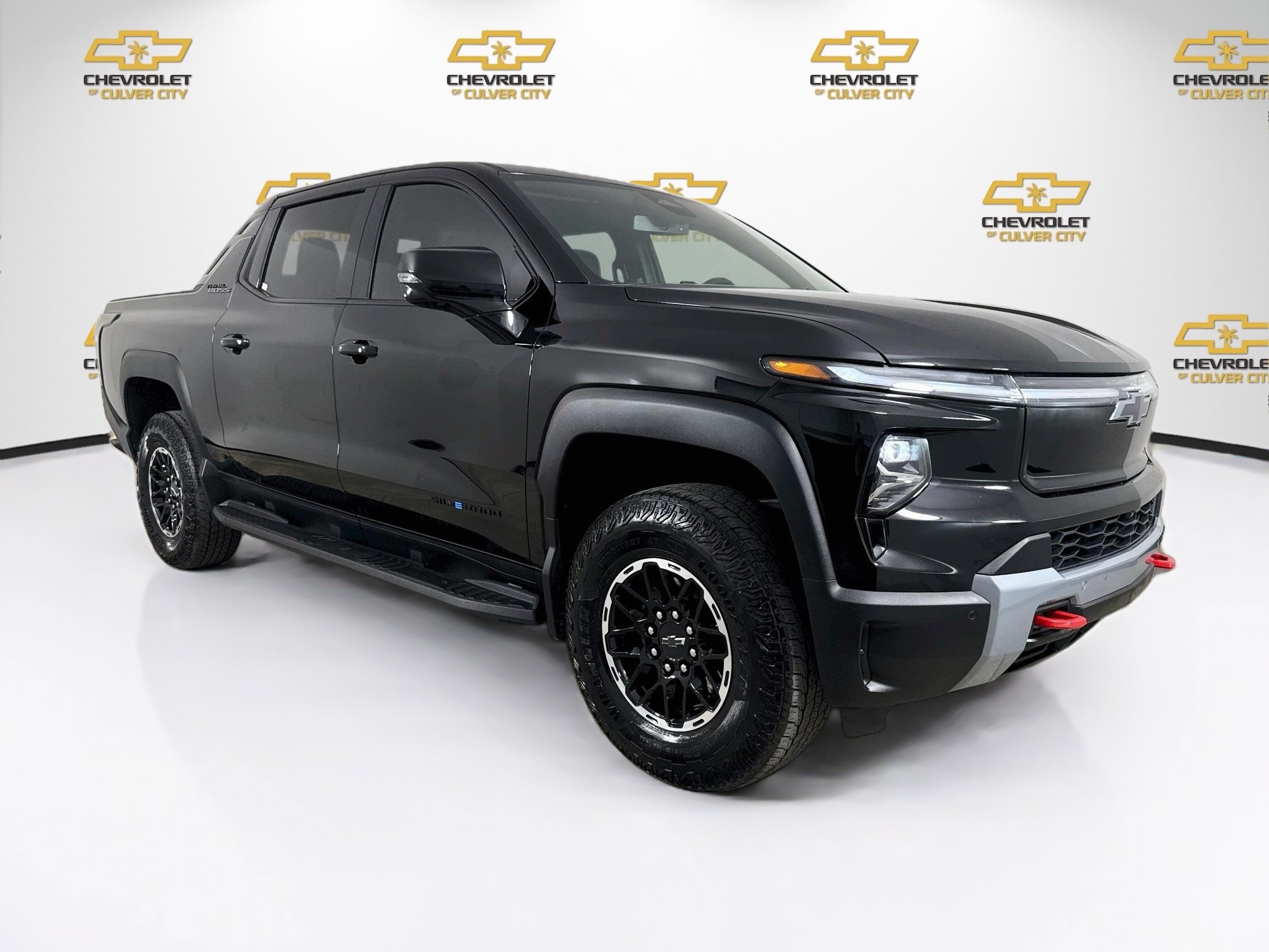 Used 2026 Chevrolet Silverado EV Trail Boss w/ Plus Package AWD/4WD image 1