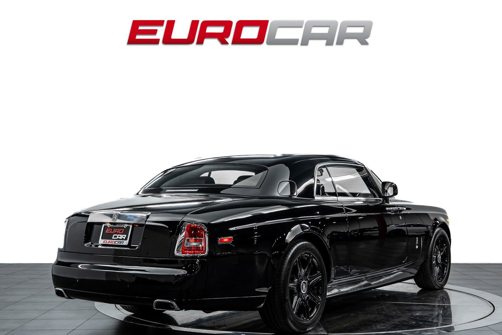Used 2010 Rolls-Royce Phantom Coupe image 5